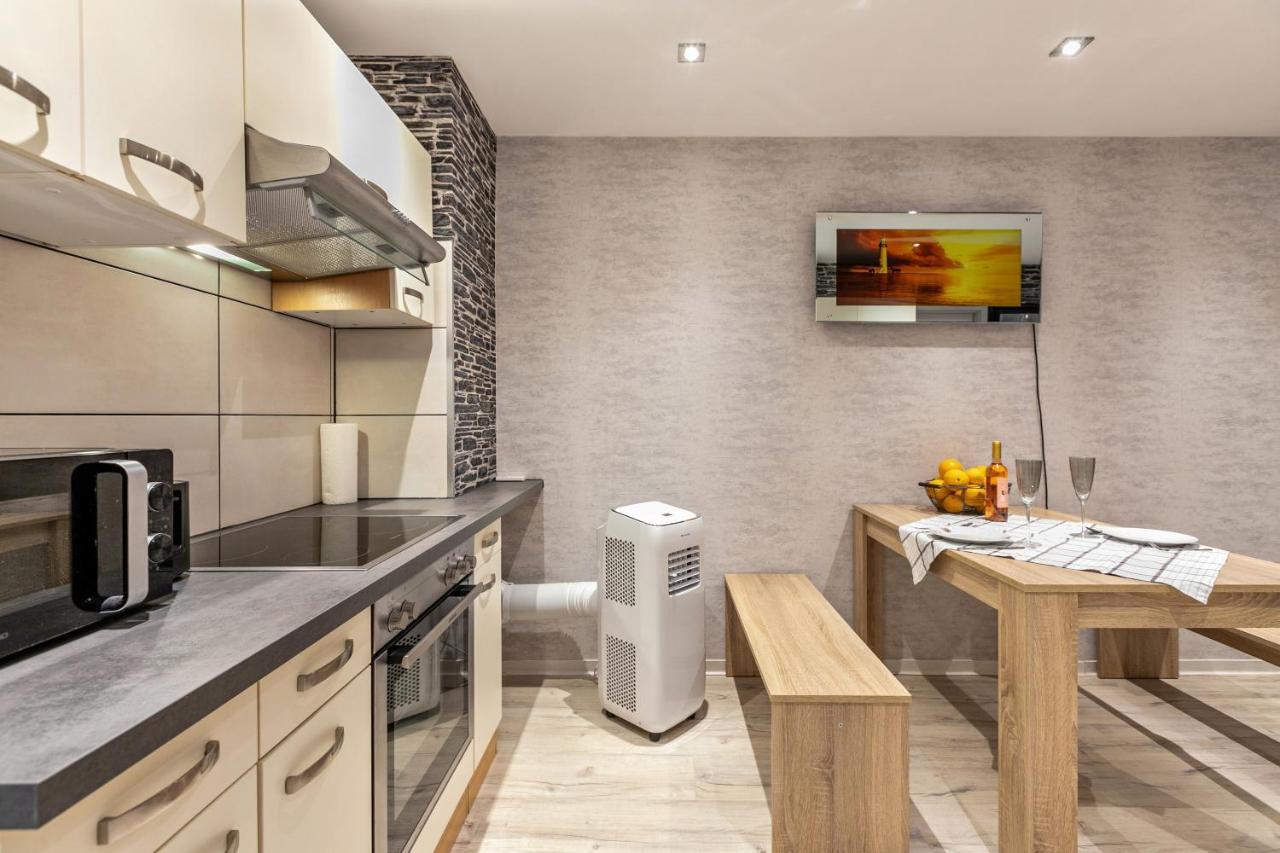 Studioapartment Am Hafen เฟลนส์บวร์ก ภายนอก รูปภาพ